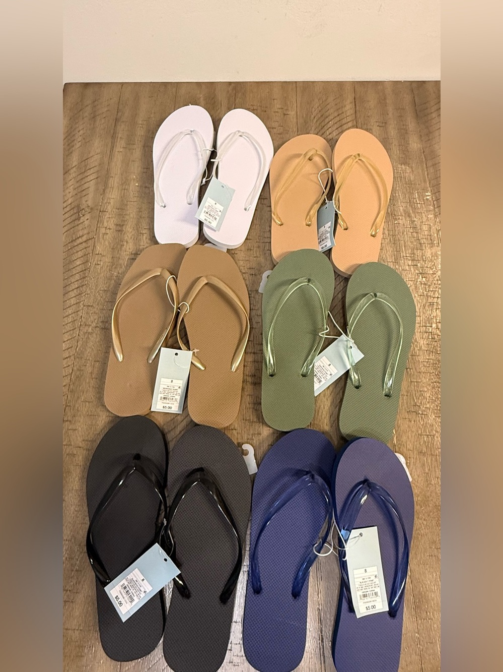NWT Shade & Shore 6 Pair Flip Flop Bundle Size 8 Multicolor Sandals